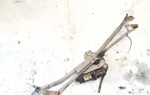 Audi A6 S6 C5 4B Front wiper linkage and motor