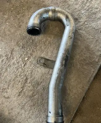 Intercooler hose/pipe