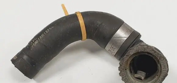 Ford Mondeo MK IV Engine coolant pipe/hose 9012038F