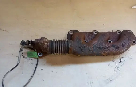 Jeep Grand Cherokee Exhaust manifold 21052110G