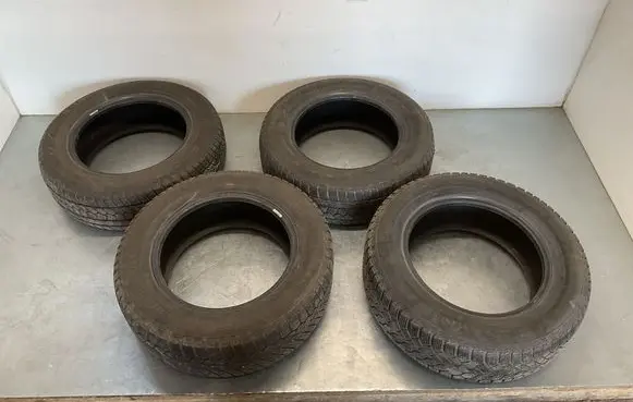 Chrysler Grand Voyager IV R16 winter tire