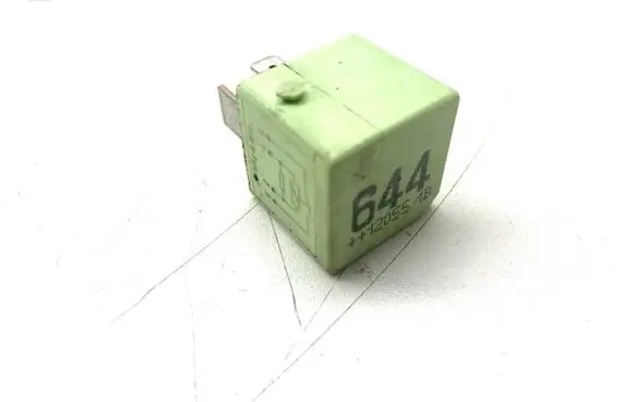 Volkswagen Golf V Other relay 2923999J 620190000 4H0951253