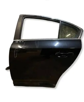 Toyota Avensis T270 Rear door 