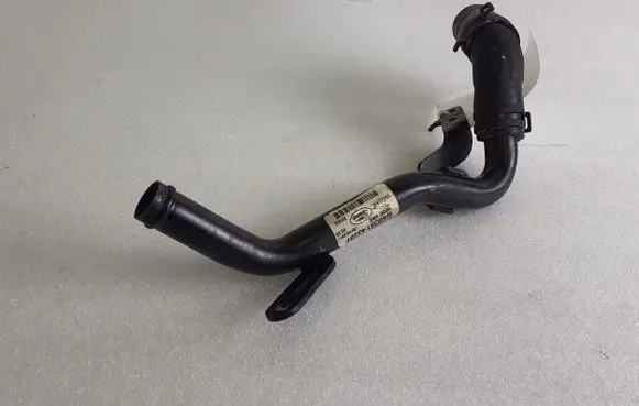 Jaguar E-Pace Engine coolant pipe/hose G4D39Y439BF