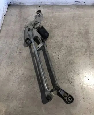 Mercedes-Benz Vito Viano W447 Front wiper linkage and motor A4478200140