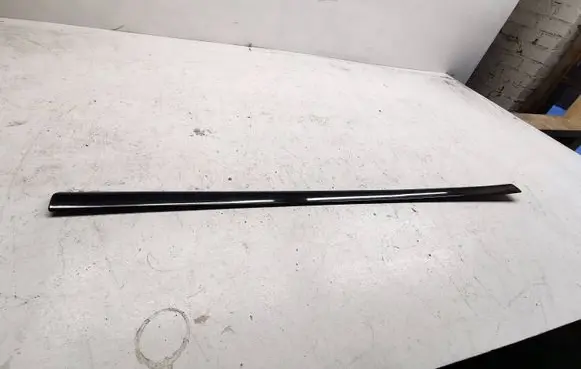 Audi A4 S4 B6 8E 8H Front door trim (molding) 8e0853954