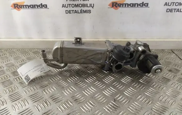 Skoda Octavia Mk2 (1Z) EGR valve cooler 03L131512CH