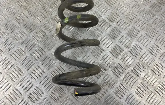 SsangYong Rexton Rear coil spring