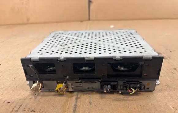 Audi Q7 4L Radio/CD/DVD/GPS head unit 4E0035541B