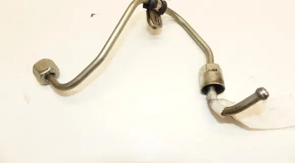 Audi A4 S4 B9 8W Fuel line pipe 05L301 V150