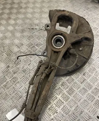 Audi Q7 4L Front wheel hub