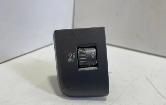 Volkswagen Phaeton Seat heating switch 3D0963563B 6074