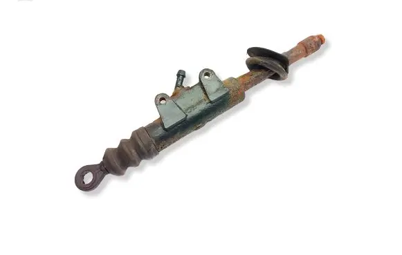 BMW 3 E30 Clutch slave cylinder 