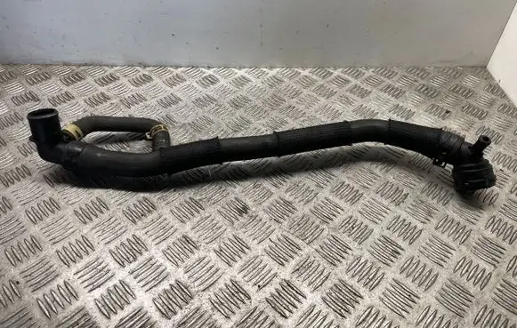 Toyota Avensis T270 Engine coolant pipe/hose 160570X010C 160570X010