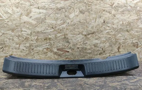 KIA Sorento Trunk/boot sill cover protection 857702P500