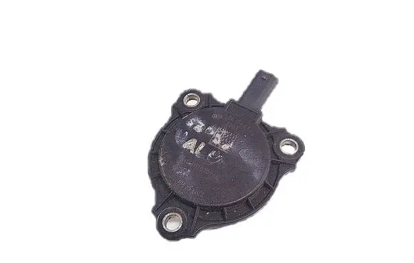 Mercedes-Benz S W222 Camshaft speed sensor A2761560790