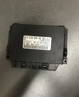 Mercedes-Benz CLS C219 Parking PDC control unit/module A2195450332