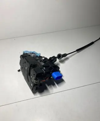Skoda Octavia Mk2 (1Z) Front door lock 3D1837015AB 0111433 444803GF