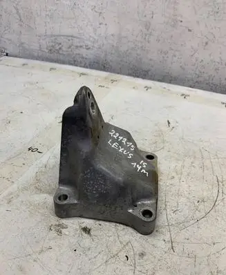 Lexus IS III XE30 Engine mounting bracket
