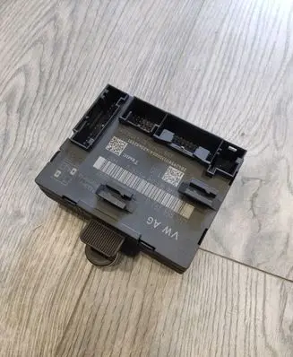 Audi A8 S8 D4 4H Door control unit/module 4H0959792G