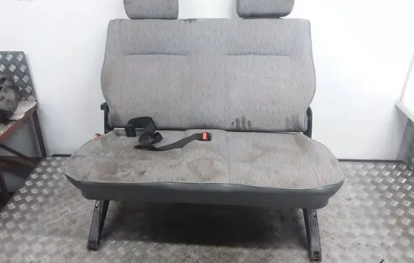 Volkswagen Transporter - Caravelle T4 Second row seats 