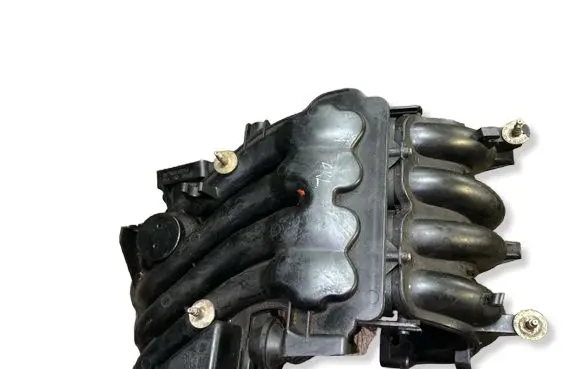 Volkswagen Bora Intake manifold 06A133206N