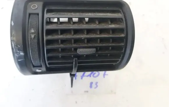Audi A4 S4 B5 8D Dash center air vent grill 8d1820901