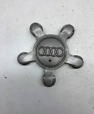Audi A3 S3 8V Original wheel cap 8R0601165
