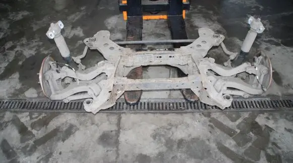 Ford Mondeo MK V Rear axle beam 115KM