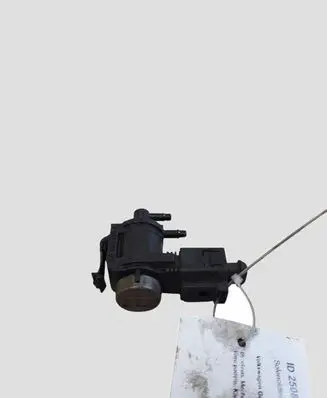 Volkswagen Golf VI Turbo solenoid valve 1K0906283A