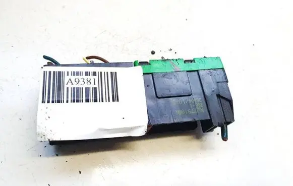 Peugeot 3008 I Fuse box set 9627791880