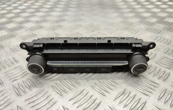 Ford Focus Head unit multimedia control JX7T18K811AC