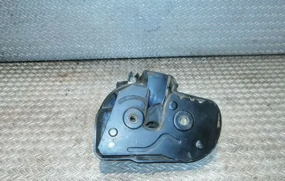 Volkswagen Caddy Sliding door lock 7H0843604K