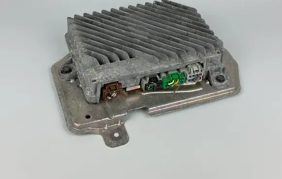 Buick Encore I Sound amplifier 42555409 7320200000000X 812533698