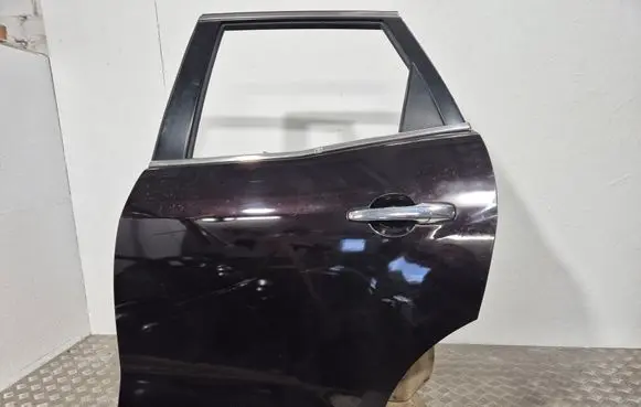 Mazda CX-7 Rear door