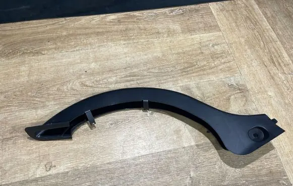 Mercedes-Benz E C207 W207 Other trunk/boot trim element A2078210689
