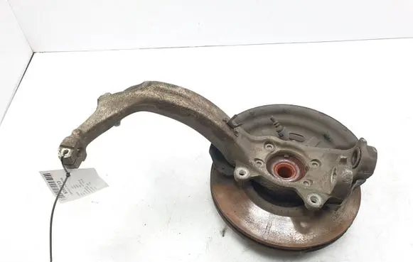 Audi A8 S8 D3 4E Front wheel hub spindle knuckle 4E0257