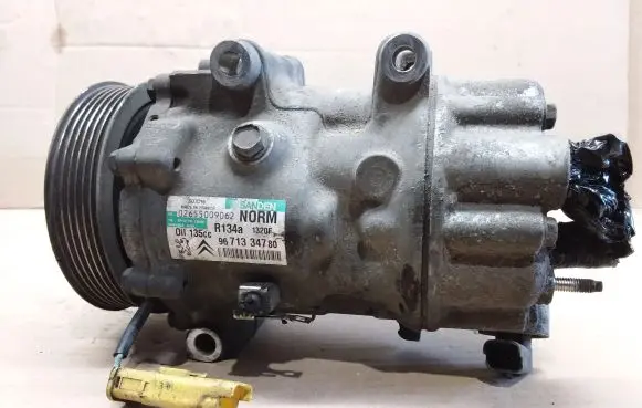 Citroen C4 Grand Picasso Air conditioning (A/C) compressor (pump) 9671334780