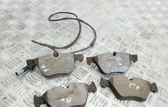 BMW 5 F10 F11 Brake pads (front) 