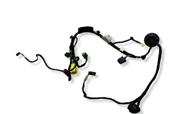 Mercedes-Benz C AMG W204 Front door wiring loom A2045409835
