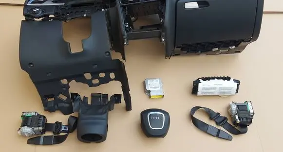 Audi A4 S4 B8 8K Dashboard 