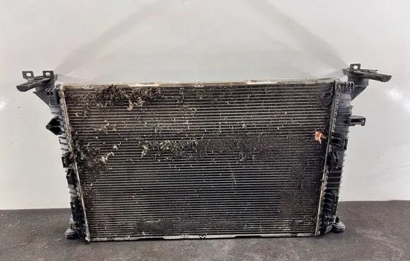Audi A4 S4 B8 8K Coolant radiator 8K0121251Q VP7TBH8005DE