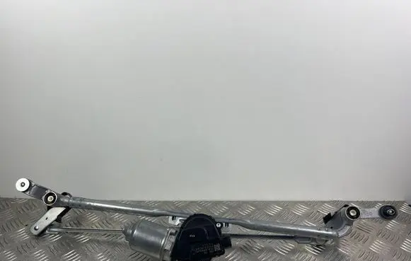 Jeep Grand Cherokee Front wiper linkage and motor 68260523AC