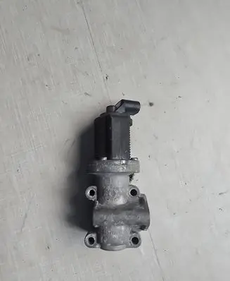 Opel Astra G EGR valve 55215031