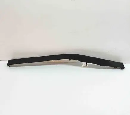 Dashboard glove box trim