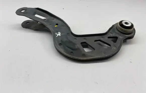 Mercedes-Benz A W176 Rear upper control arm/wishbone A2463501006