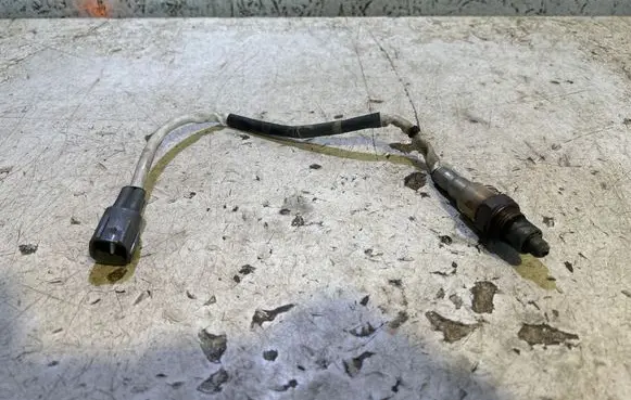 Peugeot 108 Lambda probe sensor 0258030310 894650H050 SEXEE50