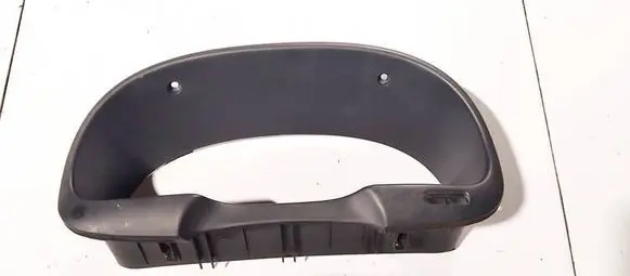 Hyundai Santa Fe Dashboard trim 848312b000 84831-2b000