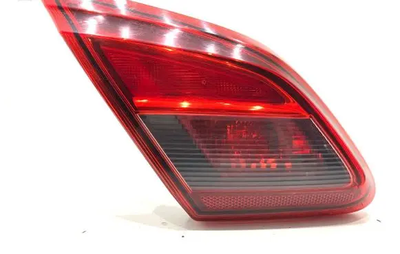 Opel Corsa E Rear/tail lights 39012623