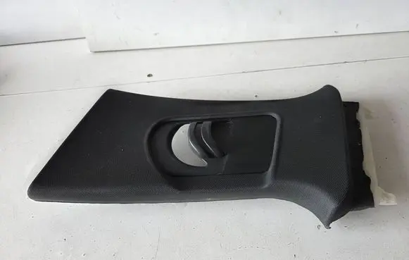 Audi A3 S3 8V Seat belt trim 8V4867243 106470XXXX